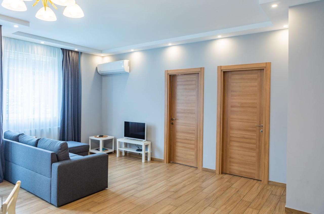 Apartment By The Sheraton Batumi Exterior foto
